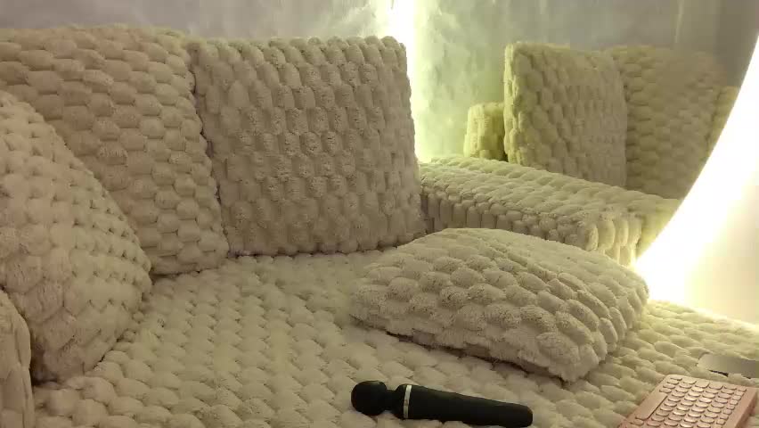 monique_a Live Sex May 8, 2026