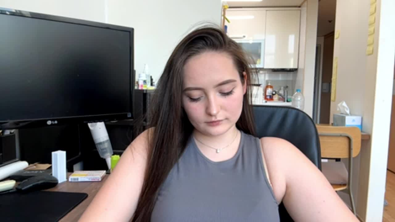 EmillyCarte Live Sex May 8, 2026