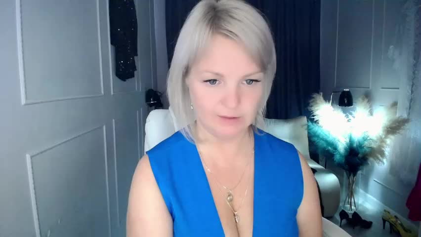 emmmam Live Sex May 9, 2026