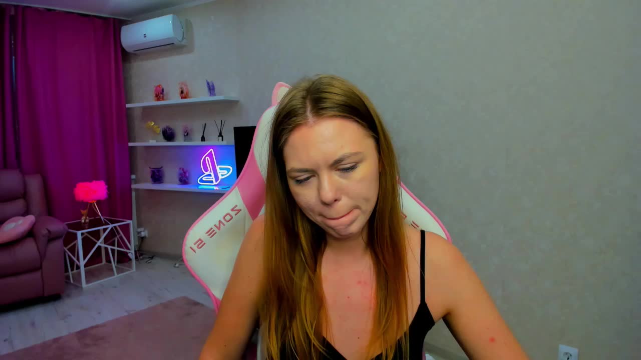 Strawberrye Live Sex May 9, 2026