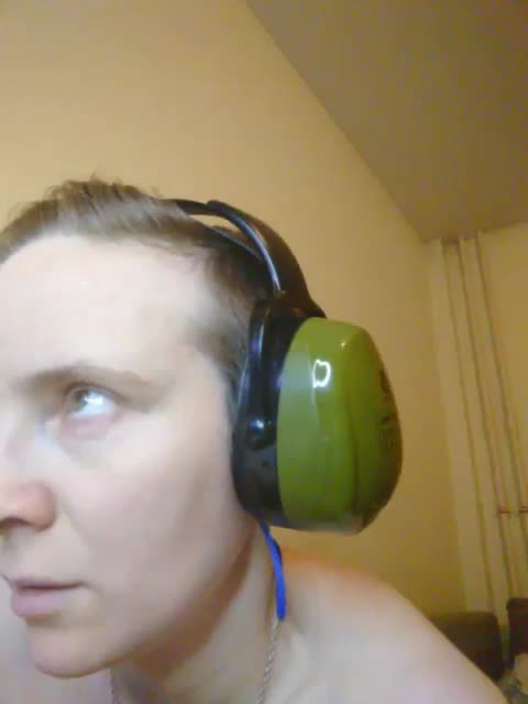 Magretta_Dering Live Sex May 9, 2026