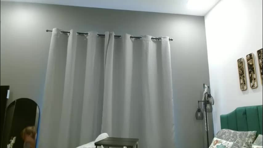 hazel_skye Live Sex May 9, 2026