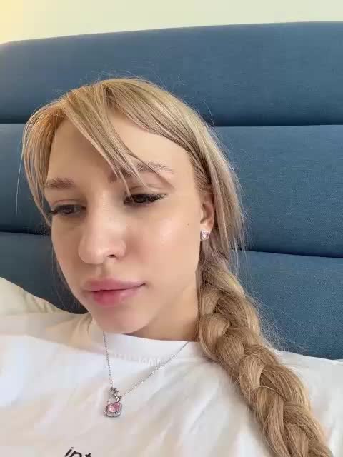 Cristi-Candy Live Sex May 9, 2026
