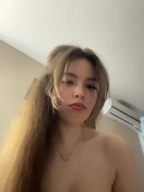 YourLadyyy Live Sex May 9, 2026
