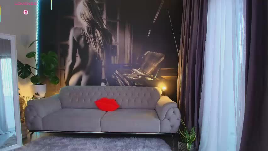 aliessia Live Sex May 9, 2026