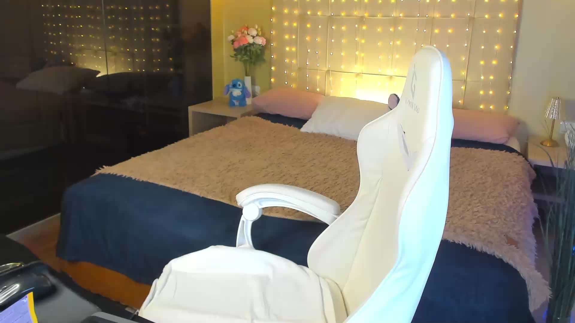 Debbie-Taylor Live Sex May 10, 2026