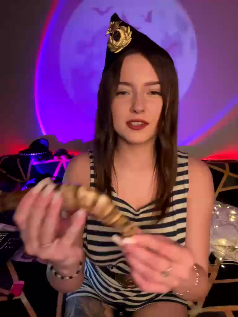 Lisuniyaa Live Sex May 10, 2026