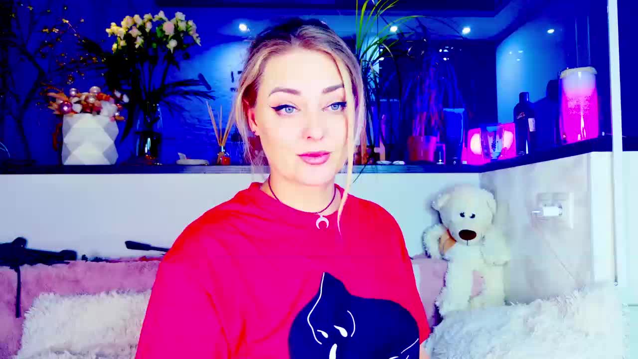 _JuliaSpace_ Live Sex May 10, 2026