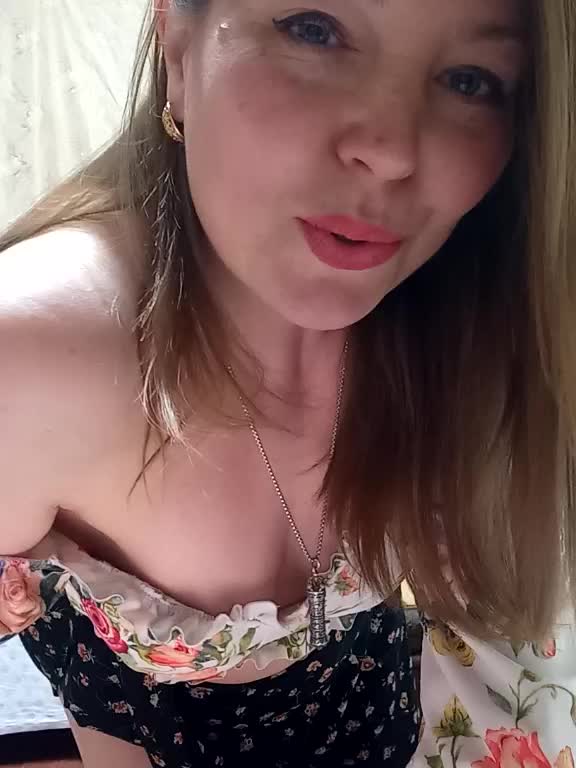 VselenaSun402 Live Sex May 10, 2026