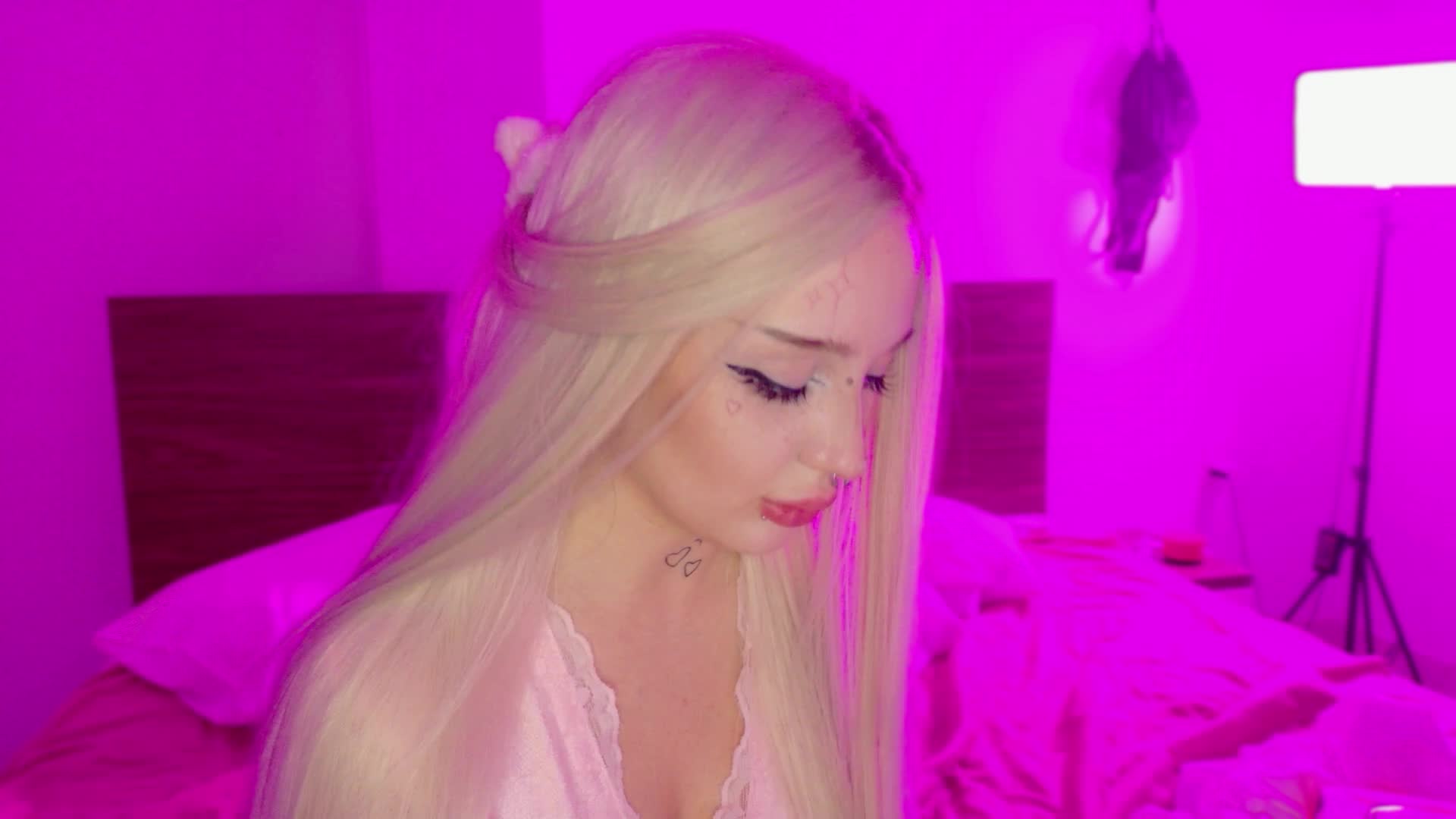 lolykari Live Sex May 10, 2026