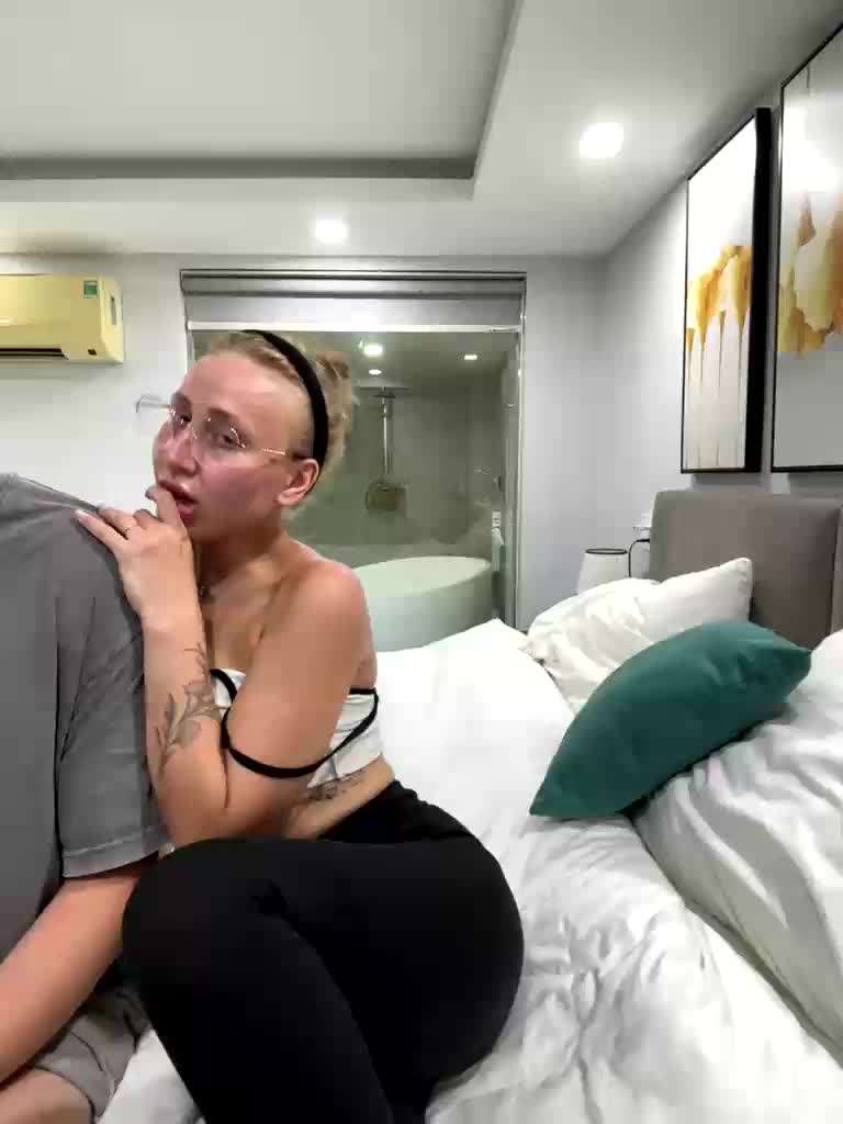 Durnaya_kis Live Sex May 11, 2026