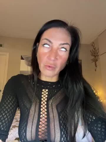 IrinkaGata Live Sex May 12, 2026
