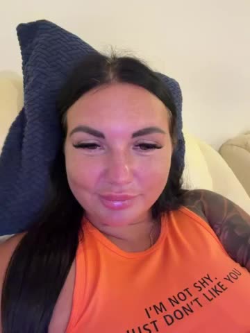 KROSHKA_N Live Sex May 12, 2026