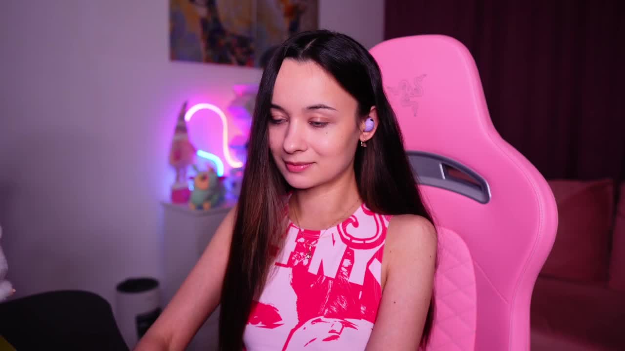 JuicyAngel Live Sex May 12, 2026