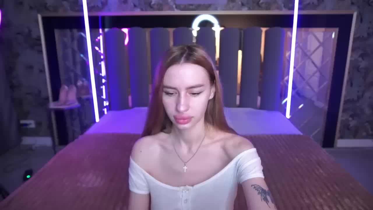 SnowWhiteee Live Sex May 12, 2026