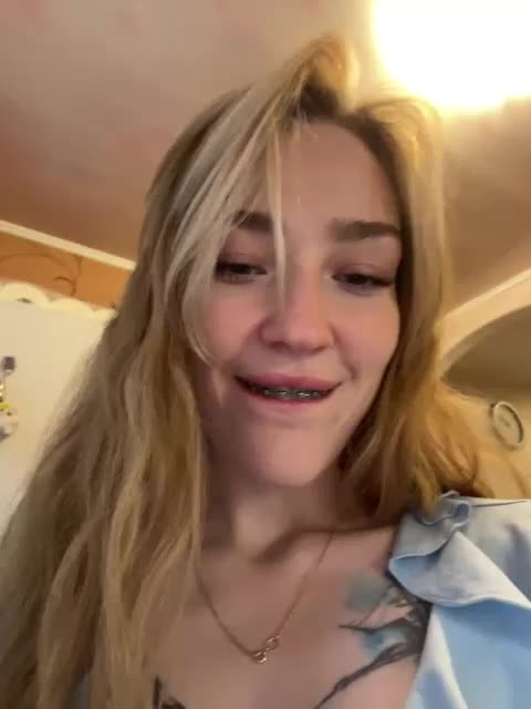 AlinnaAnnila Live Sex May 12, 2026