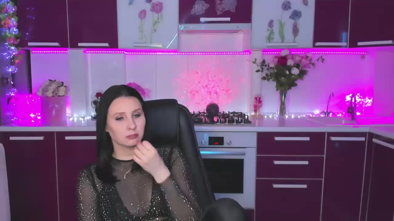 Olivija2020 Live Sex May 12, 2026