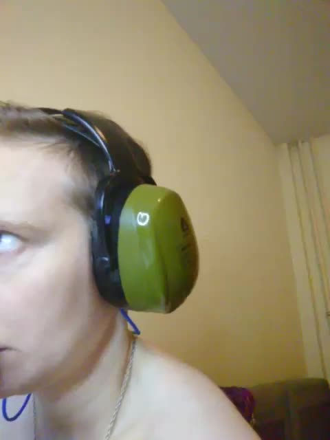 Magretta_Dering Live Sex May 12, 2026
