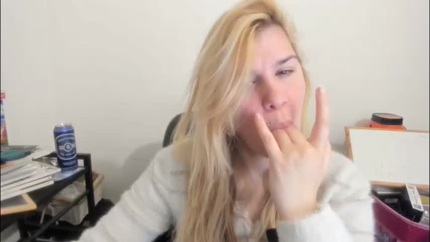 artsyandcraftsy_ Live Sex May 12, 2026