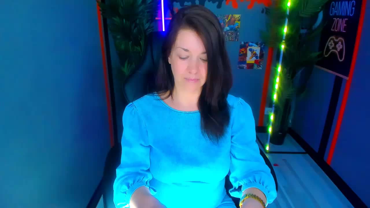 AnaMills Live Sex May 13, 2026
