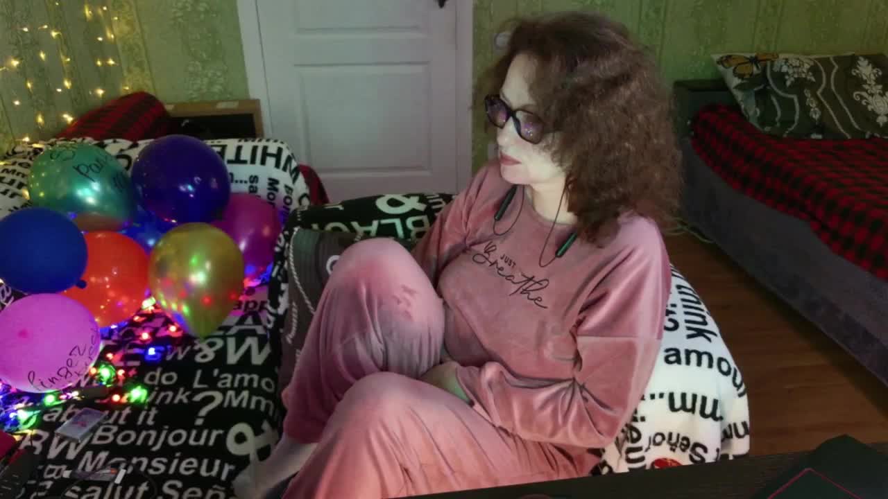 MeganIris Live Sex May 13, 2026