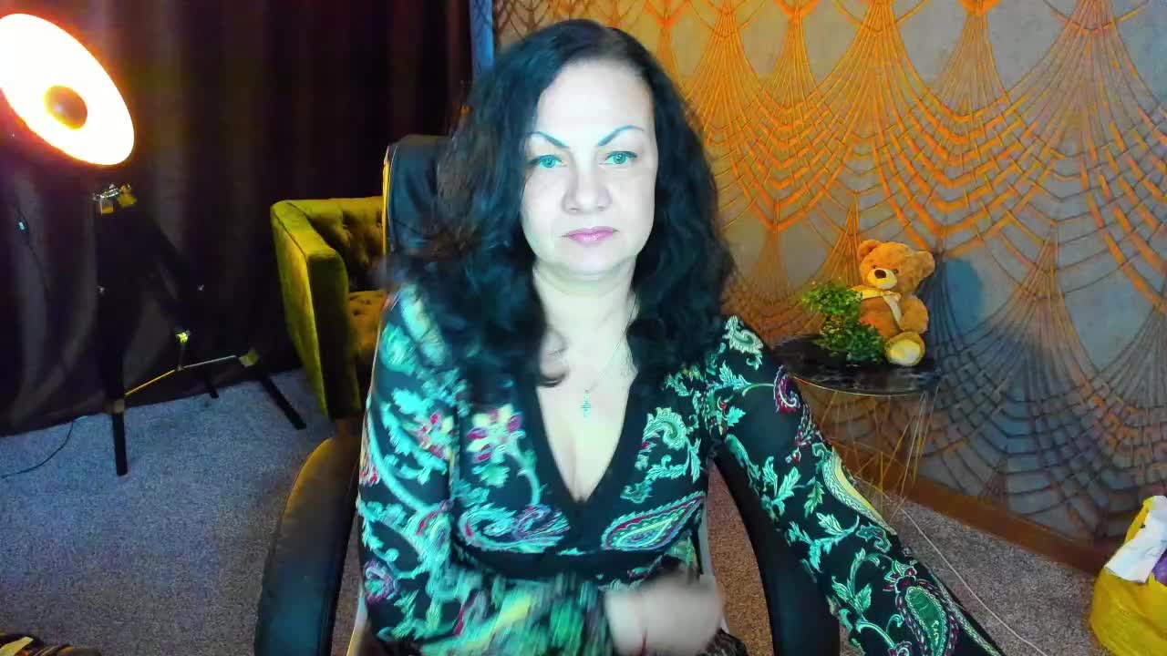 IrissMoon Live Sex May 13, 2026