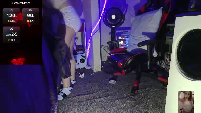 blondiebubblebooty Live Sex May 13, 2026