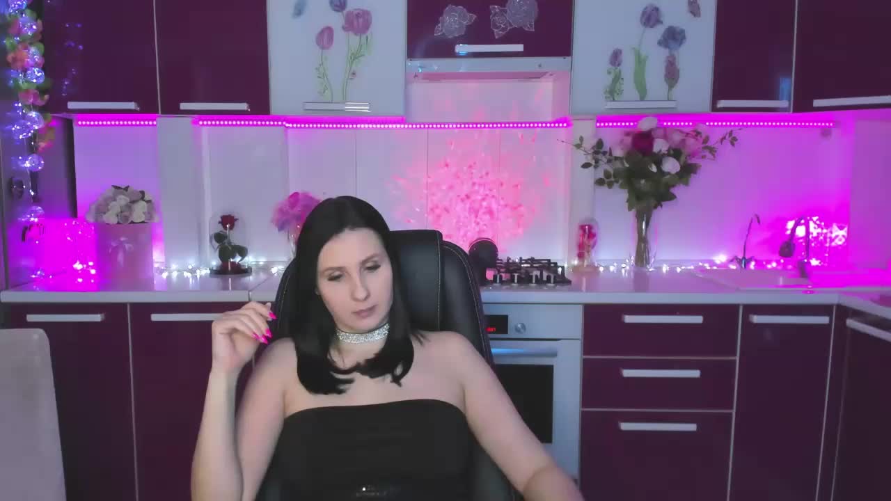 Olivija2020 Live Sex May 13, 2026