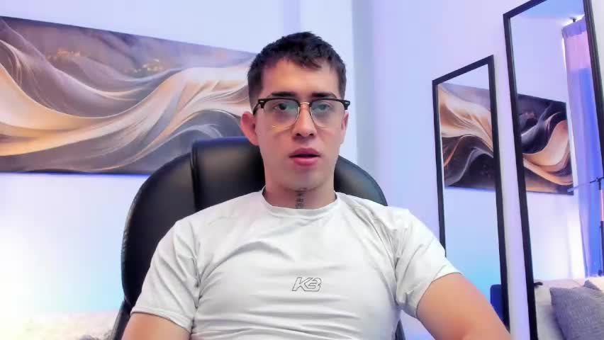 tommas_johnson Live Sex May 14, 2026