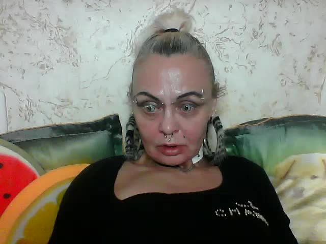 GardenerofIllusions Live Sex May 14, 2026