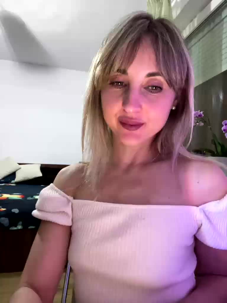 LunaSecret1 Live Sex May 14, 2026