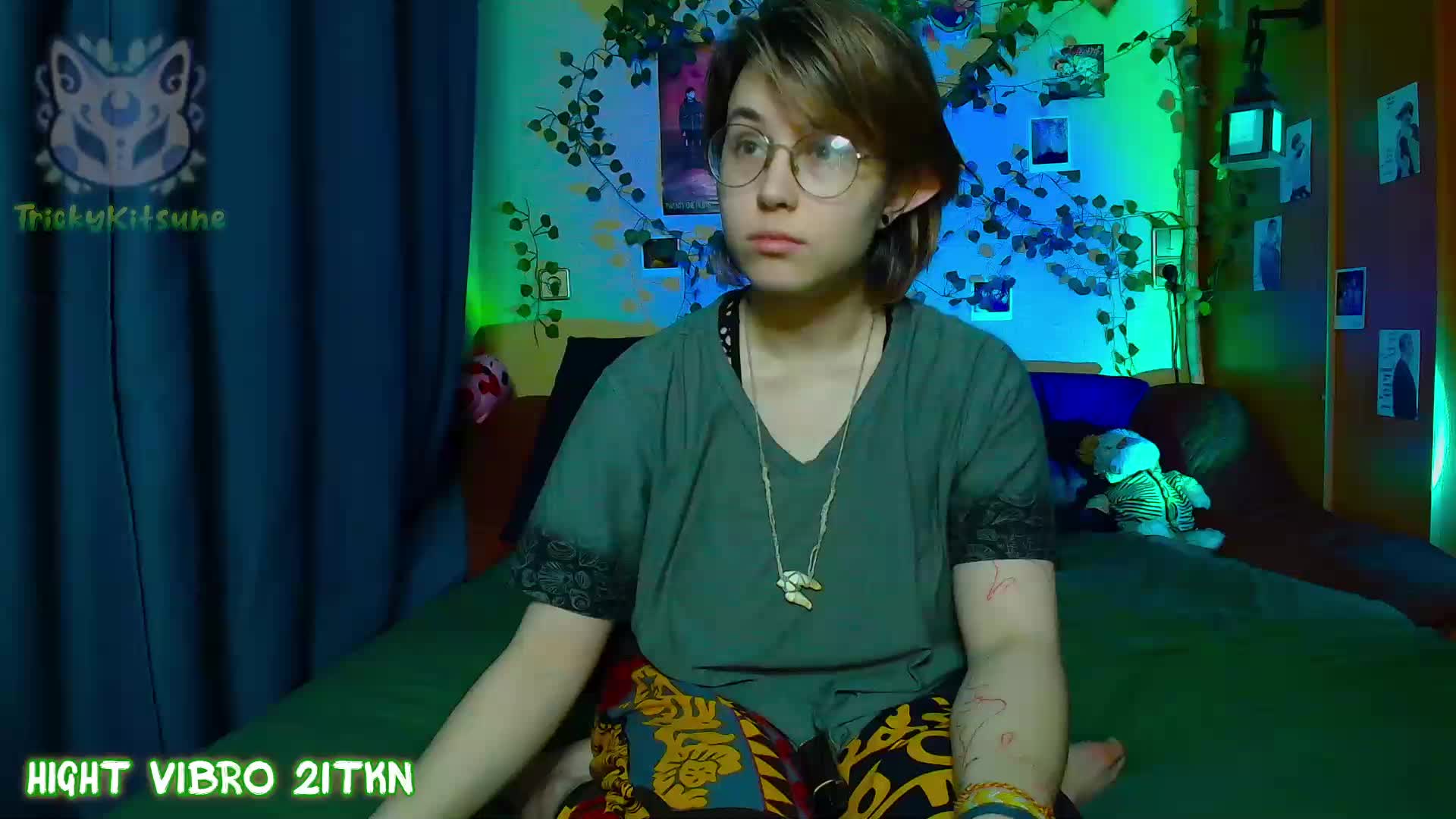 Tricky_Kitsune Live Sex May 14, 2026