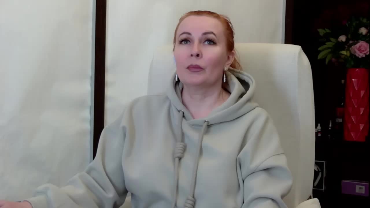 IrennaShine Live Sex May 14, 2026