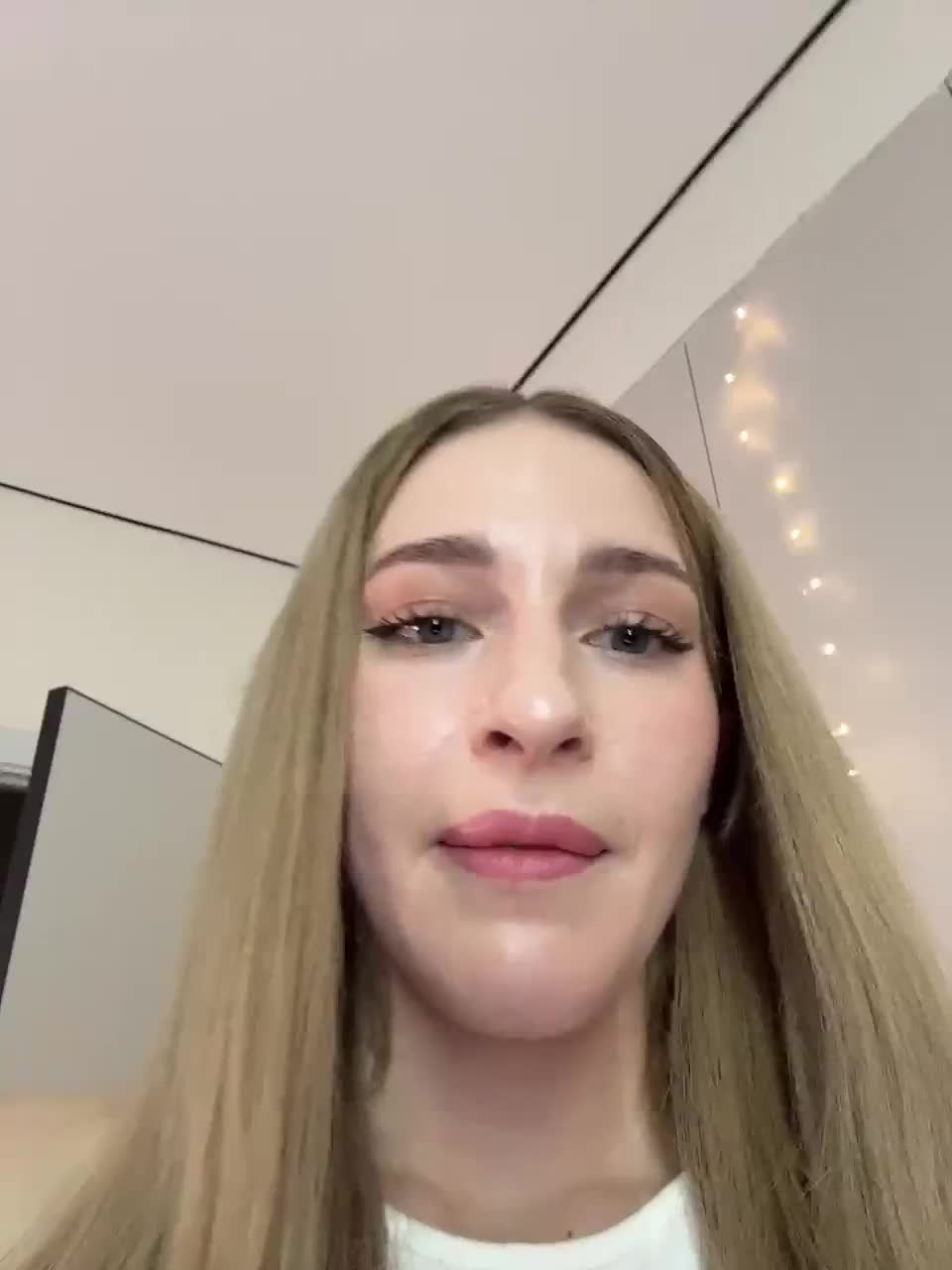 VictoriaBix Live Sex May 14, 2026