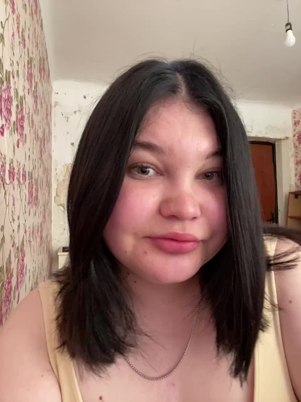 Annyshka-1 Live Sex May 14, 2026