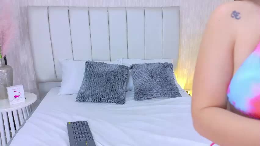 carrie_gb Live Sex May 15, 2026