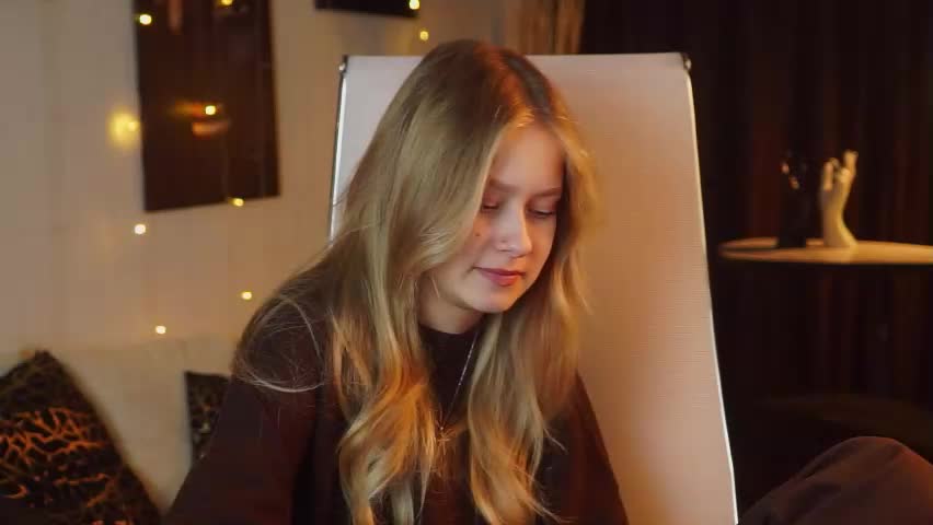 evemundie Live Sex May 15, 2026