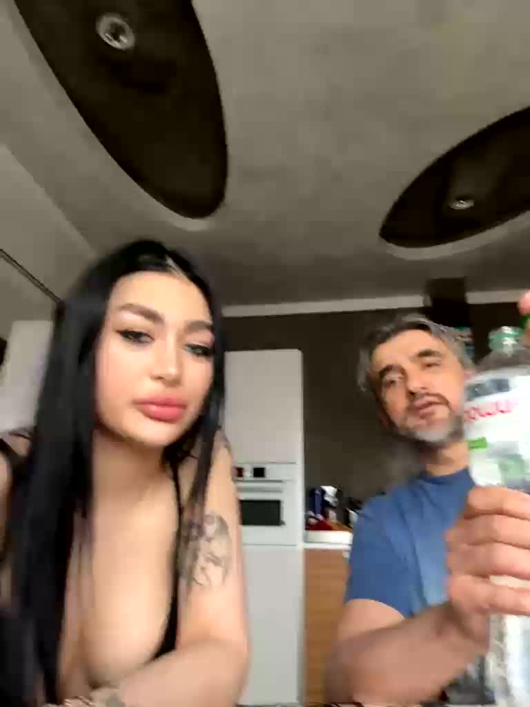 Kikidiki200 Live Sex May 15, 2026