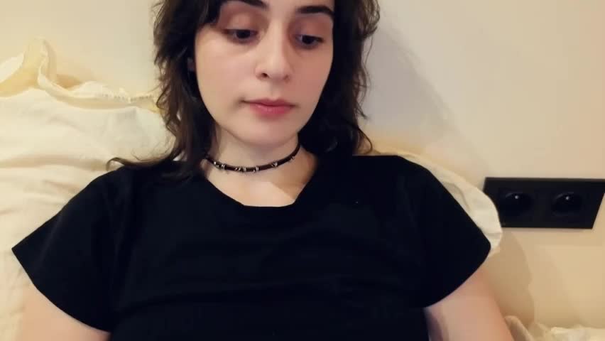 wonderland_stia Live Sex May 15, 2026