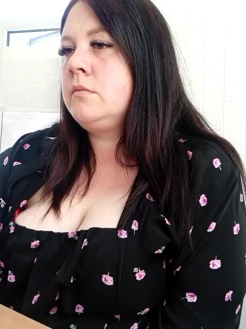 AnnaVictoriaa Live Sex May 16, 2026