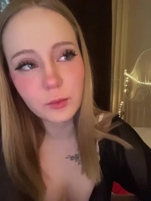 Mia_Wells Live Sex May 16, 2026