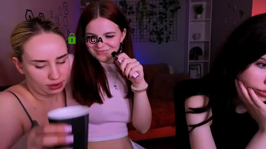 riley_sanders Live Sex May 17, 2026