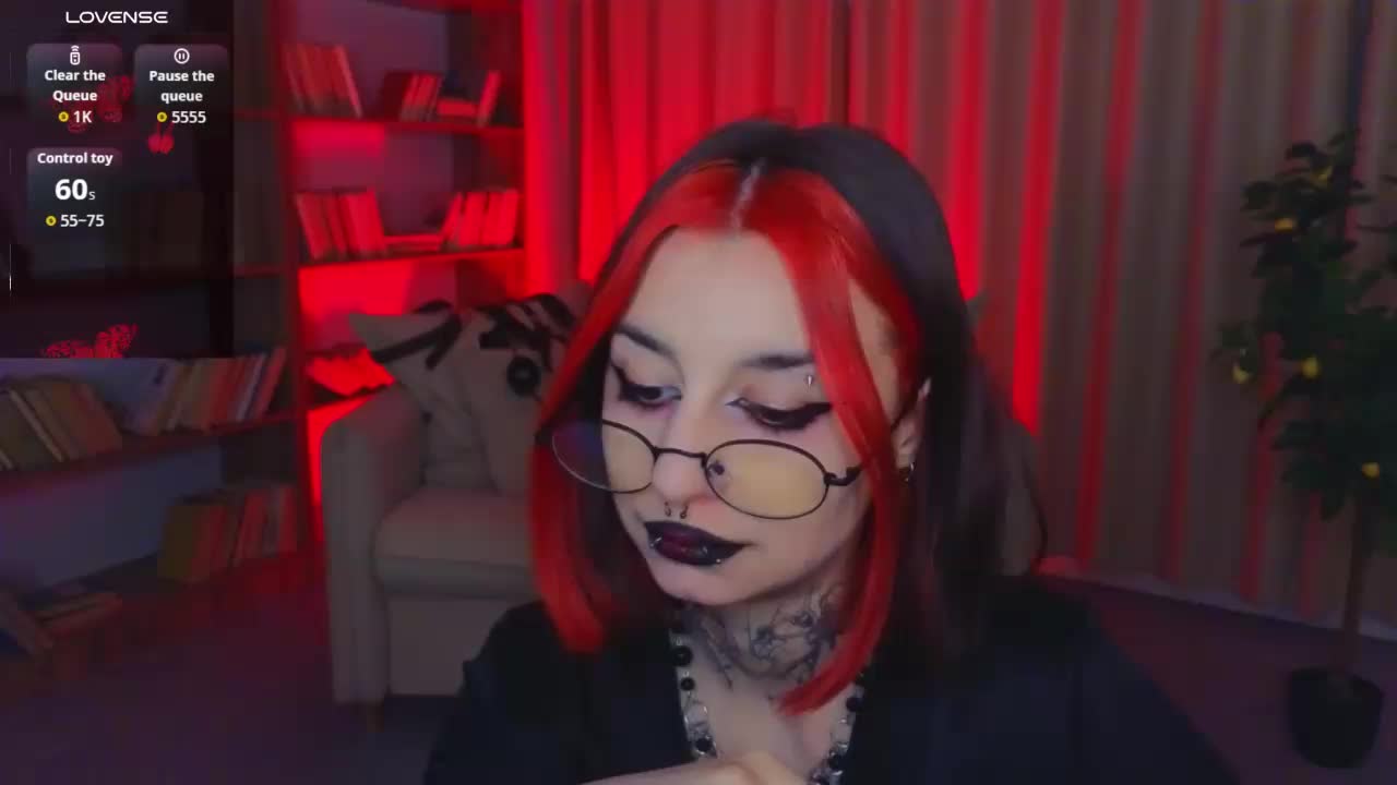 MistressMarcelline Live Sex May 17, 2026