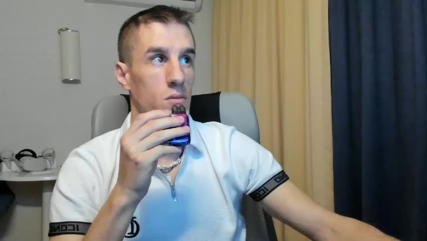 axl_fx Live Sex May 17, 2026