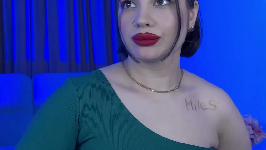 adrianatores Live Sex May 17, 2026