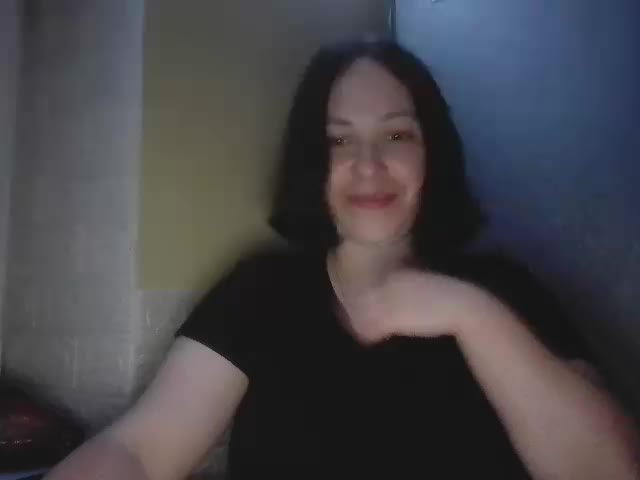 Miiilya007 Live Sex May 17, 2026