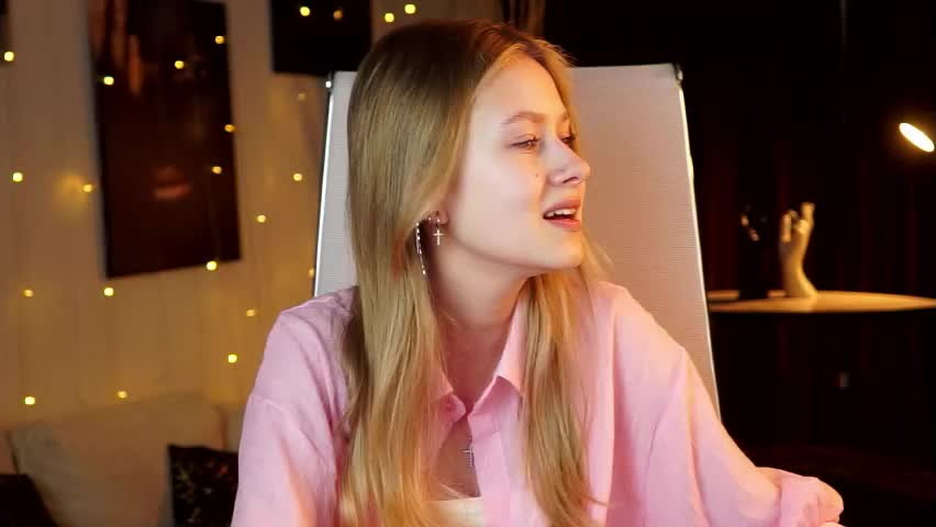 evemundie Live Sex May 17, 2026