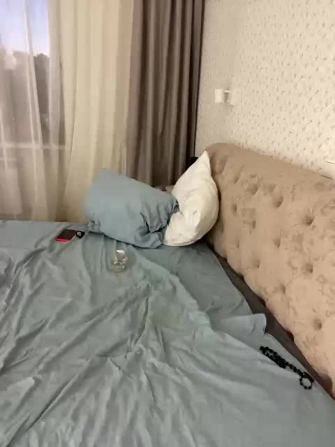 YuGoVi Live Sex May 17, 2026