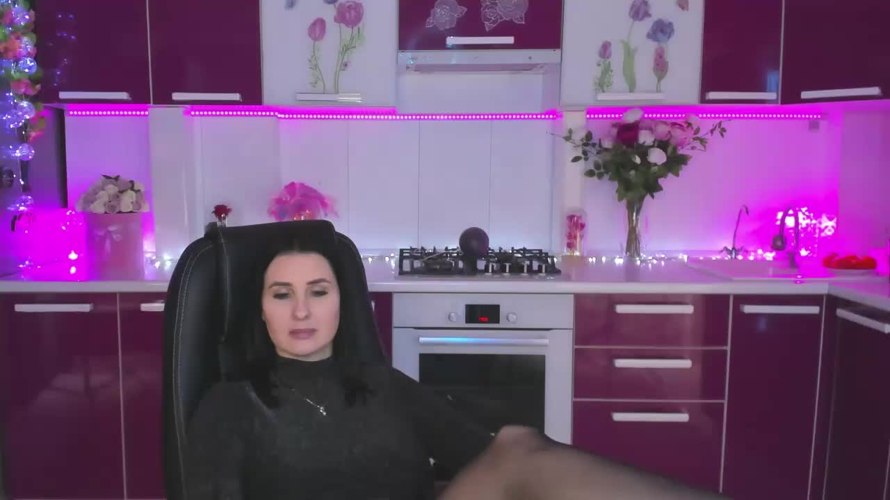 Olivija2020 Live Sex May 17, 2026