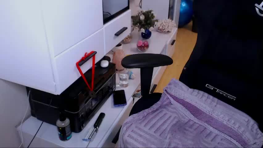 hairypussygranny Live Sex May 17, 2026